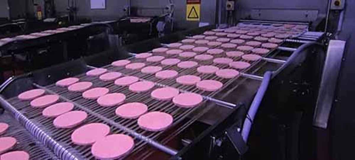 マクドナルドのハンバーガーのパティはこうやって作られる！工場見学の話：旅ずきんちゃん【2017/10/15】