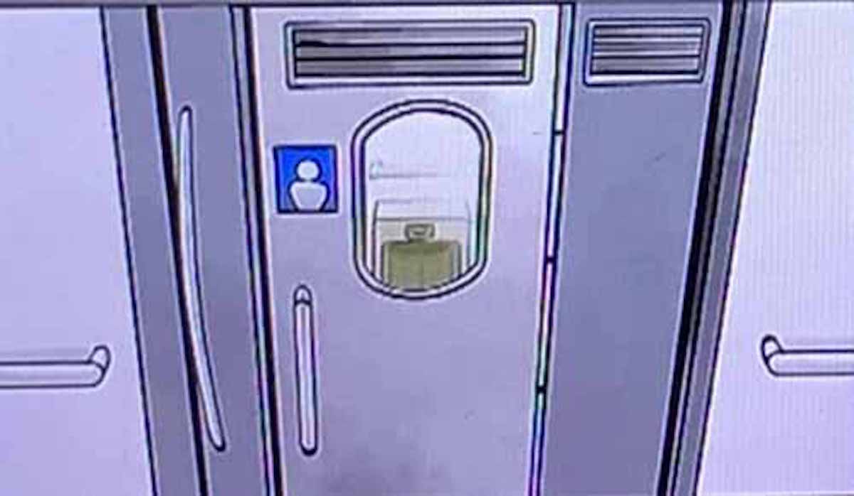 新幹線のトイレで男の背中は見えてもいいのか？という話：ワイドナショー【2018/04/22】