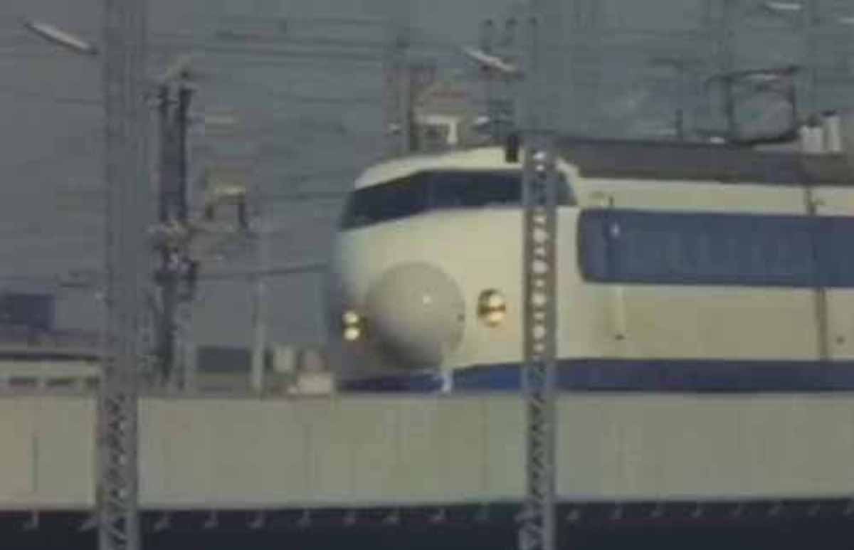 東海道新幹線が青と白なのはなぜ？という話：チコちゃんに叱られる！【2018/09/28】