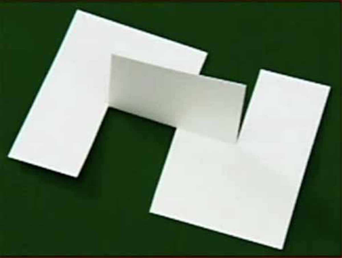 １枚の紙を切るだけで作る不思議な形 日本人の３割しか知らないこと 19 08 22 何ゴト